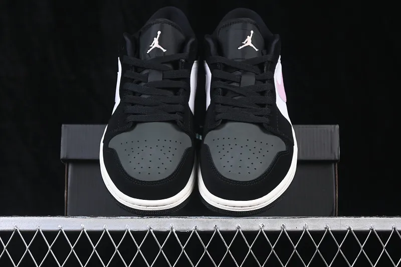 All categories Air Jordan Jordan series basketball shoes Air Jordan 1 Low G version pure original Air Jordan 1 Low AJ1 Joe 1 black gray purple low-top retro culture basketball shoes II3788-003